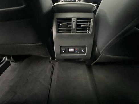 Used 2025 Mitsubishi Outlander SEL AWD/4WD image 22