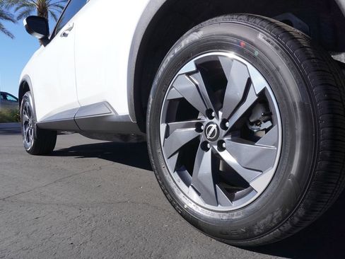 New 2026 Nissan Rogue SV image 6