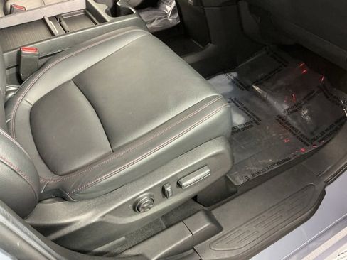 Certified 2024 Honda Odyssey Sport image 14