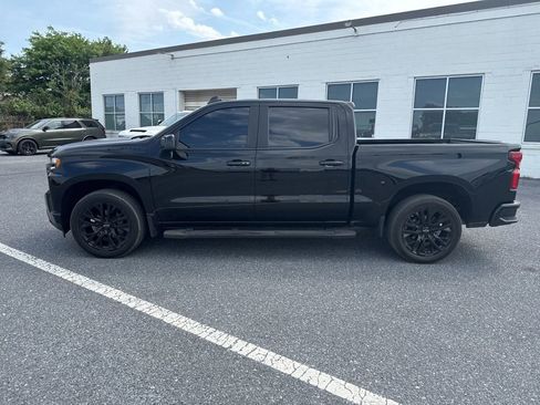 Used 2022 Chevrolet Silverado 1500 RST w/ Convenience Package II AWD/4WD image 2