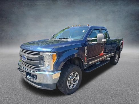 Used 2017 Ford F350 XL AWD/4WD image 4