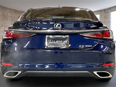 New 2025 Lexus ES 350 w/ Premium Package image 4