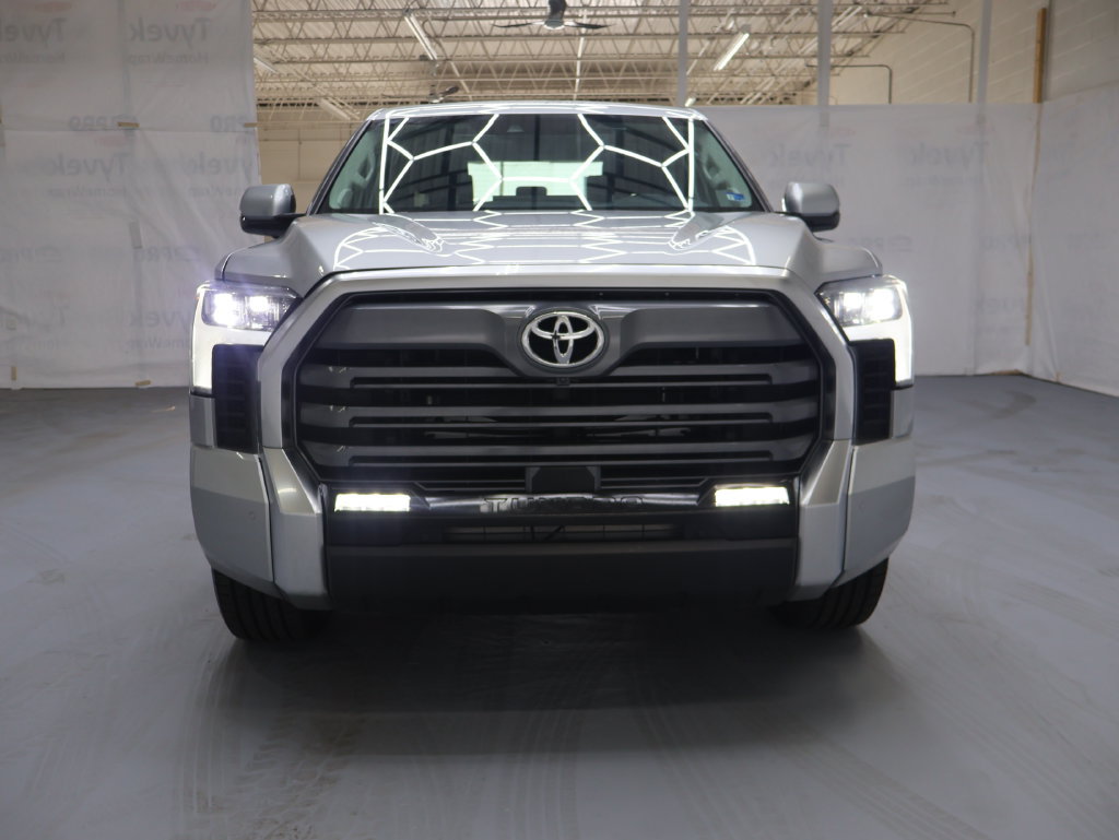Used 2023 Toyota Tundra Limited AWD/4WD image 2
