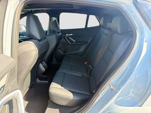 Certified 2025 BMW X2 xDrive28i image 21