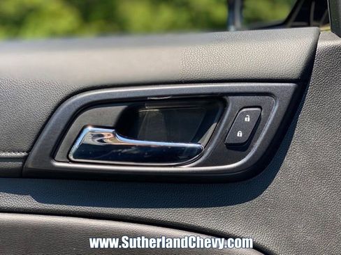 Used 2018 Chevrolet Tahoe LS AWD/4WD image 13
