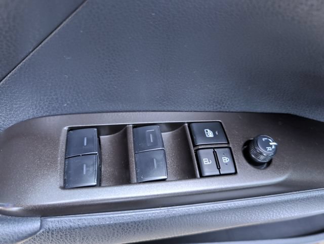 Used 2024 Toyota Camry SE FWD image 12