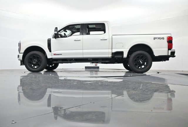 New 2026 Ford F350 Lariat w/ Black Appearance Package AWD/4WD image 43