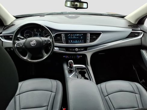 Used 2019 Buick Enclave Premium AWD/4WD image 5