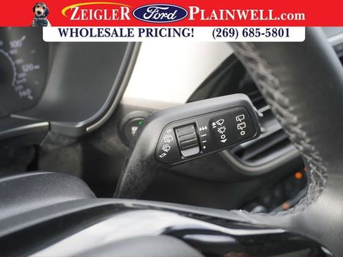 Used 2022 Ford Escape SEL w/ Equipment Group 302A image 26