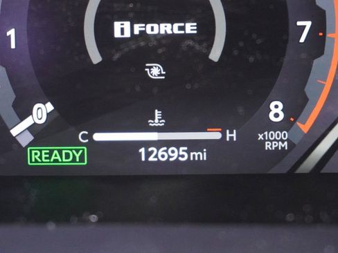 Used 2025 Toyota Tacoma TRD Sport w/ TRD Sport Premium Package image 3