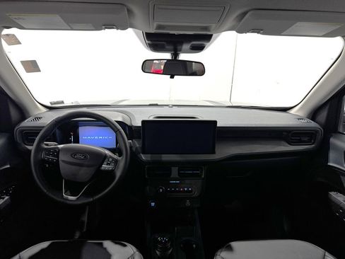 Used 2025 Ford Maverick Lobo AWD/4WD image 2