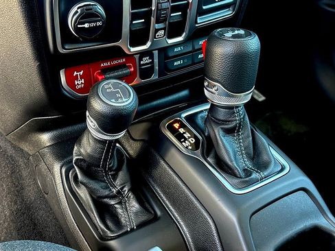 New 2026 Jeep Wrangler Unlimited Sport AWD/4WD image 14