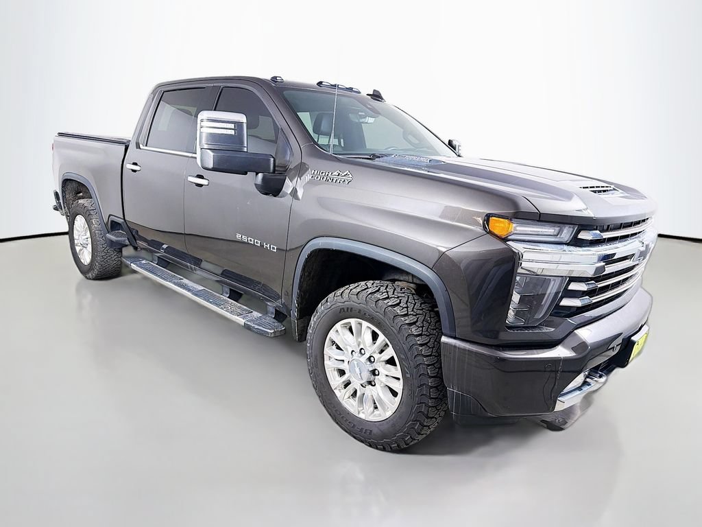 Used 2020 Chevrolet Silverado 2500 High Country w/ Technology Package AWD/4WD image 4