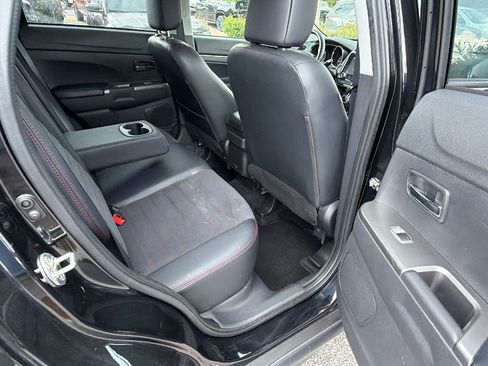 Used 2024 Mitsubishi Outlander Sport AWD image 21