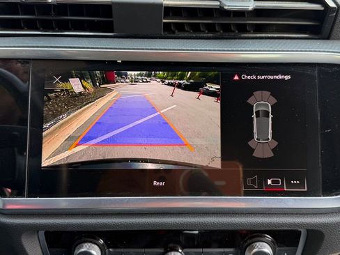 Used 2023 Audi Q3 2.0T Premium image 52