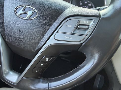 Used 2017 Hyundai Santa Fe Sport w/ 2.4L Tech Package 04 FWD image 33