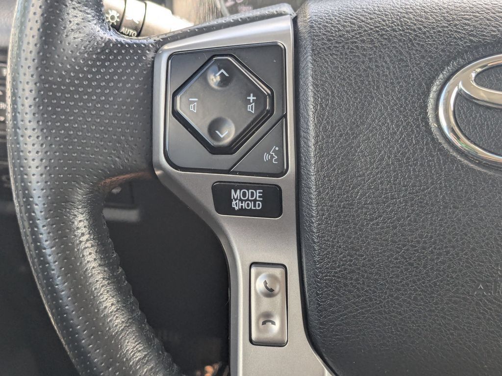 Used 2023 Toyota 4Runner Limited AWD/4WD image 12