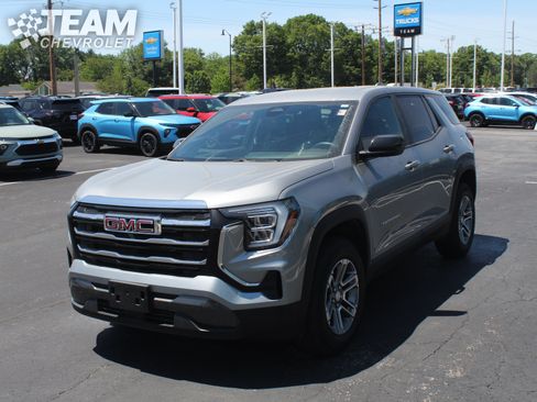 Certified 2025 GMC Terrain Elevation AWD/4WD image 8