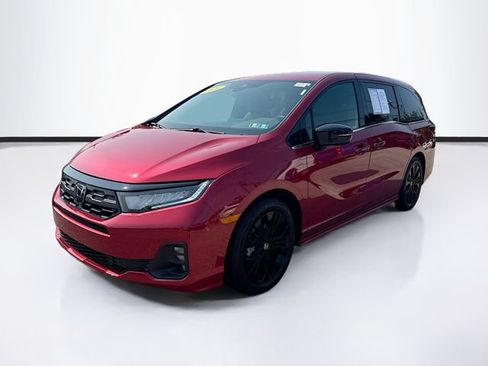 Certified 2026 Honda Odyssey Sport-L image 3