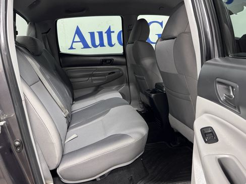 Used 2014 Toyota Tacoma 4x4 Double Cab w/ TRD Sport Package image 26