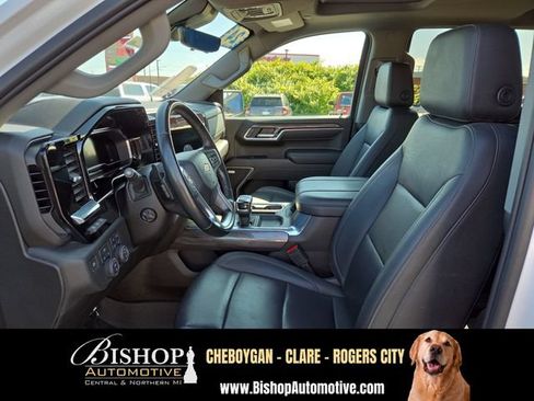 Used 2024 Chevrolet Silverado 1500 LTZ w/ Technology Package AWD/4WD image 14