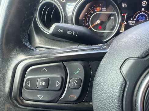 Used 2021 Jeep Wrangler Unlimited Sport AWD/4WD image 27