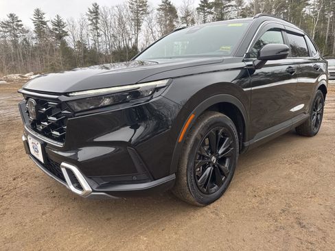 Used 2024 Honda CR-V Sport Touring image 3