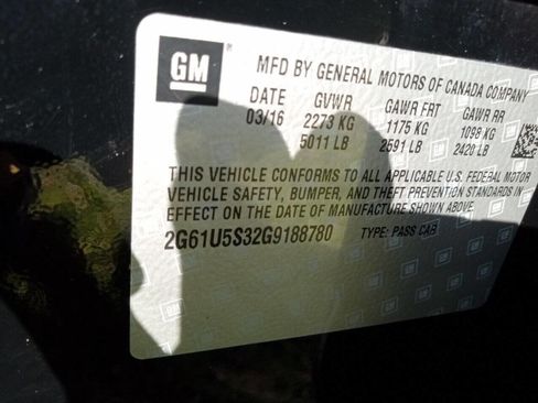 Used 2016 Cadillac XTS w/ Rear Seat Comfort Package image 16