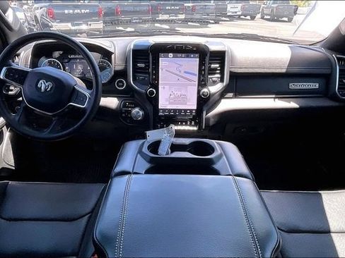 Used 2023 RAM 1500 Laramie AWD/4WD image 15