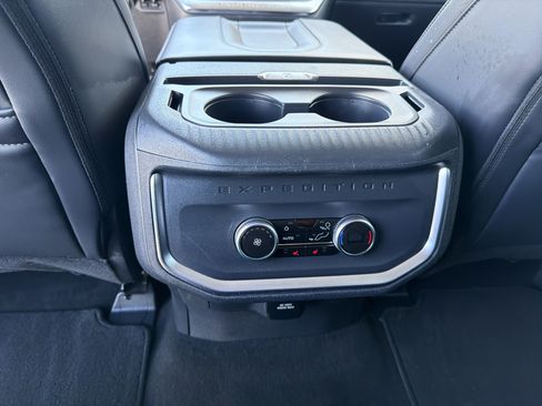 Certified 2025 Ford Expedition Max Platinum AWD/4WD image 34