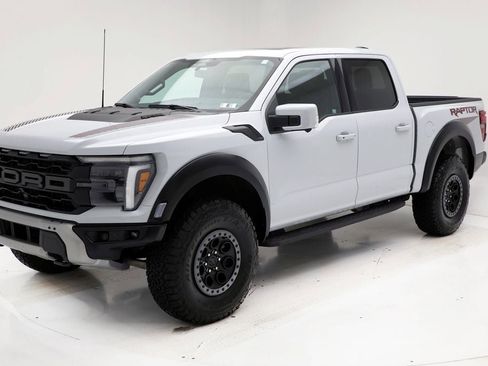 Used 2025 Ford F150 Raptor image 2