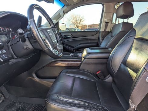Used 2015 GMC Yukon SLT AWD/4WD image 25