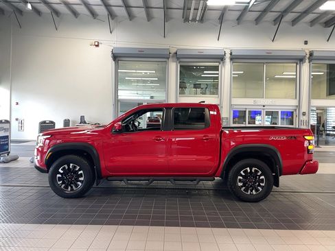 Used 2023 Nissan Frontier PRO-4X w/ Pro Convenience Package image 4