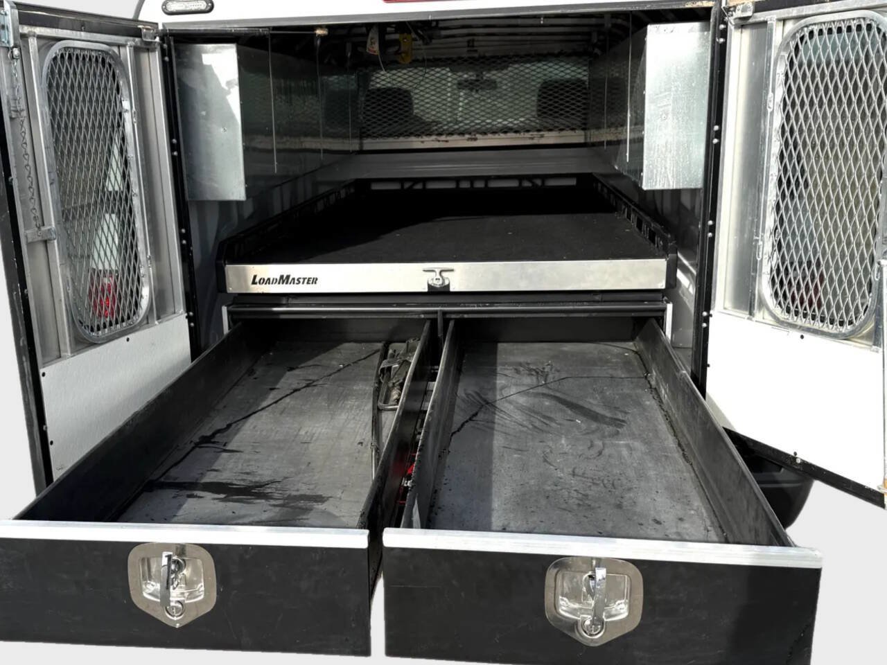 Used 2020 Ford F150 XL w/ Equipment Group 101A Mid AWD/4WD image 17