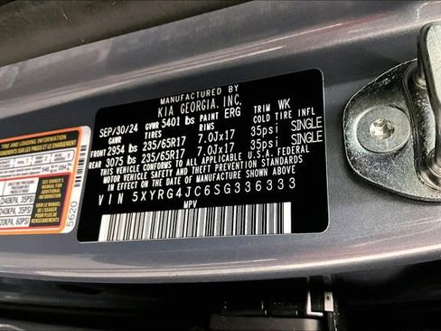 Used 2025 Kia Sorento LX image 38