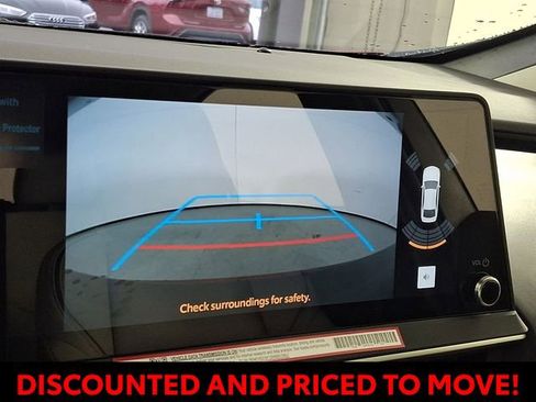 Used 2026 Toyota Prius XLE image 23