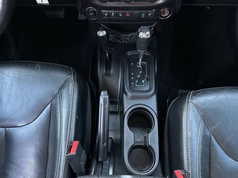 Used 2015 Jeep Wrangler Unlimited Sahara w/ Dual Top Group image 16