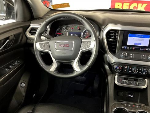 Used 2023 GMC Acadia SLT image 5