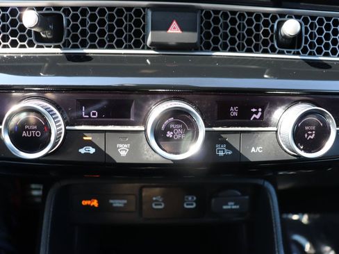 Used 2025 Honda Civic Sport image 33