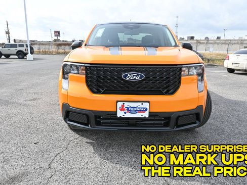 New 2026 Ford Maverick XLT w/ XLT Luxury Package AWD/4WD image 9