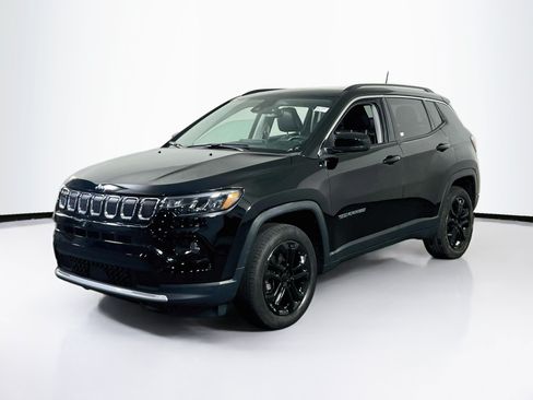 Used 2022 Jeep Compass Limited w/ Sun and Sound Group AWD/4WD image 1