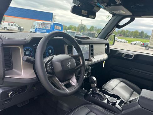 New 2026 Ford Bronco Outer Banks AWD/4WD image 6
