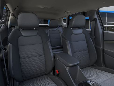 New 2026 Chevrolet Trax LT w/ Midnight Edition FWD image 16