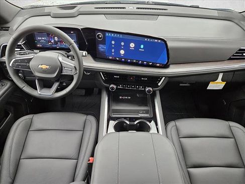 New 2026 Chevrolet Suburban LT w/ Comfort Package image 20