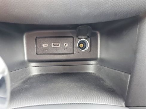 Certified 2023 Chevrolet Equinox LT FWD image 34