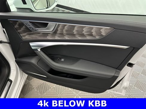 Used 2024 Audi A6 Premium Plus image 16