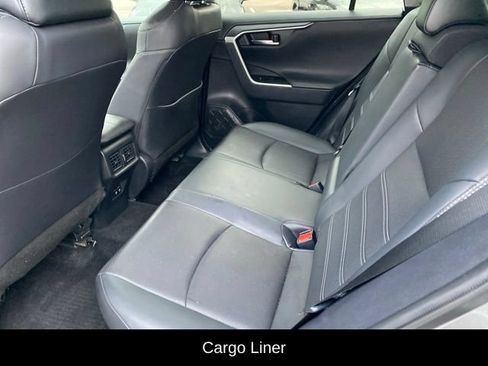 Used 2020 Toyota RAV4 Limited AWD/4WD image 23