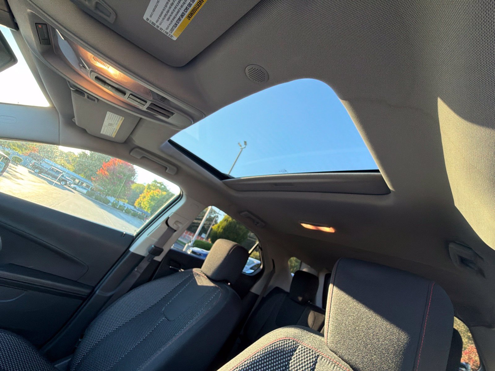 Used 2016 Chevrolet Equinox LT FWD image 21