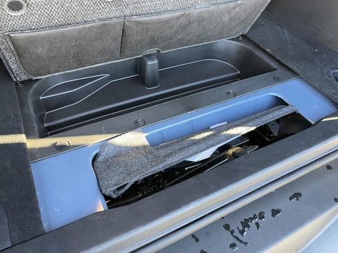 Used 2025 Ford Bronco Outer Banks image 41