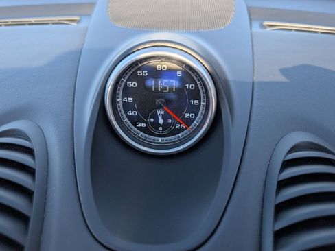 Used 2024 Porsche 718 Boxster S image 15